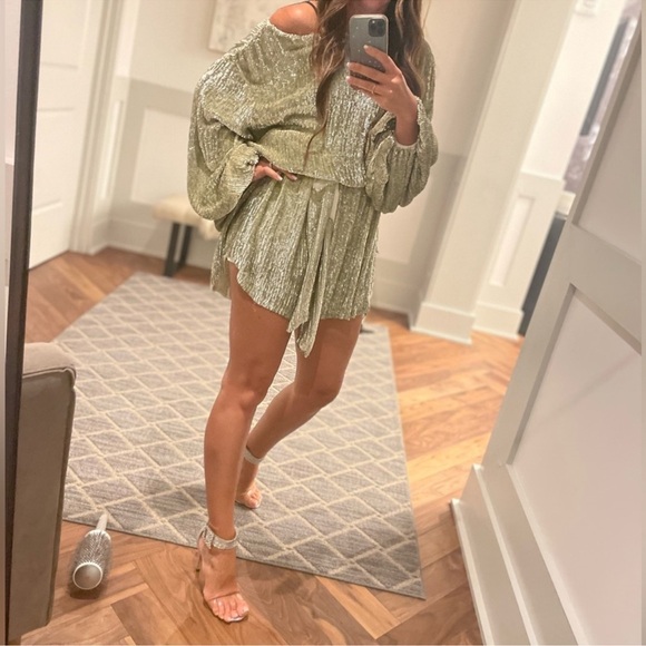 RETROFETE Selma Champagne Sequin Dress Size S - Picture 8 of 14